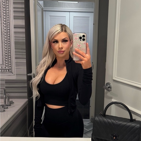 karaleeslater